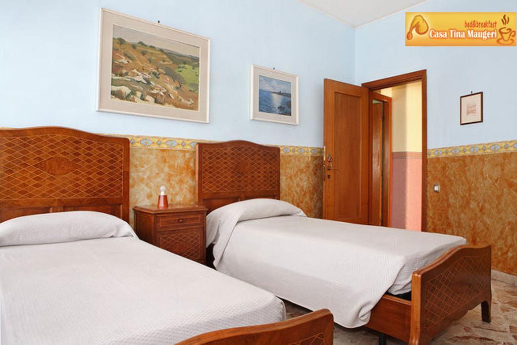 Casa Tina Maugeri Panzió Catania Szoba fotó