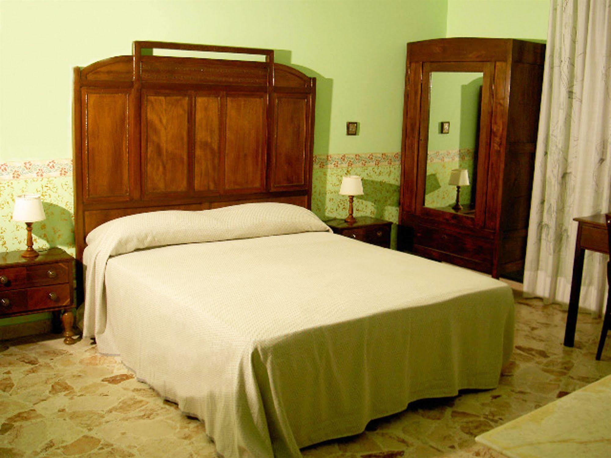 Casa Tina Maugeri Panzió Catania Kültér fotó