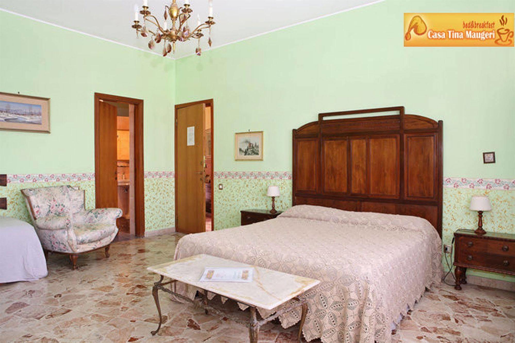 Casa Tina Maugeri Panzió Catania Kültér fotó