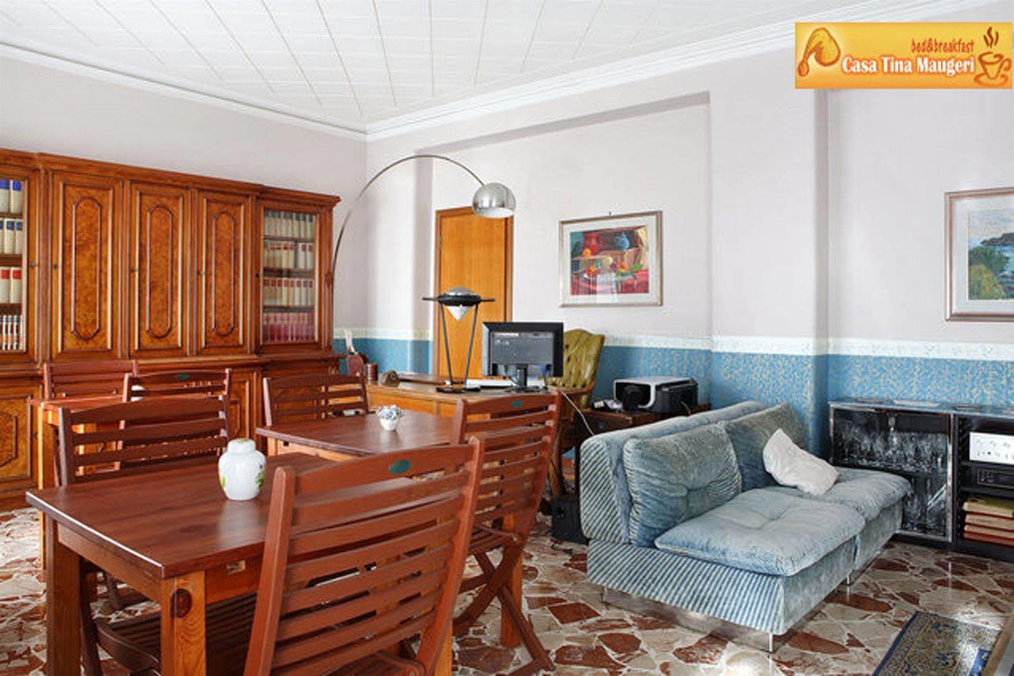 Casa Tina Maugeri Panzió Catania Kültér fotó